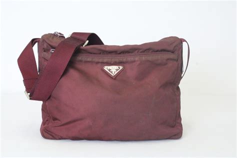 Sac porté épaule Prada Duet Bordeaux 